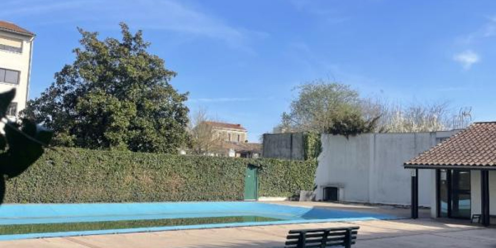 appartement à BORDEAUX (33800)