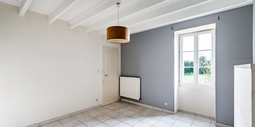 maison à TAURIAC (33710)