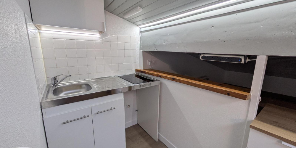 appartement à BORDEAUX (33000)