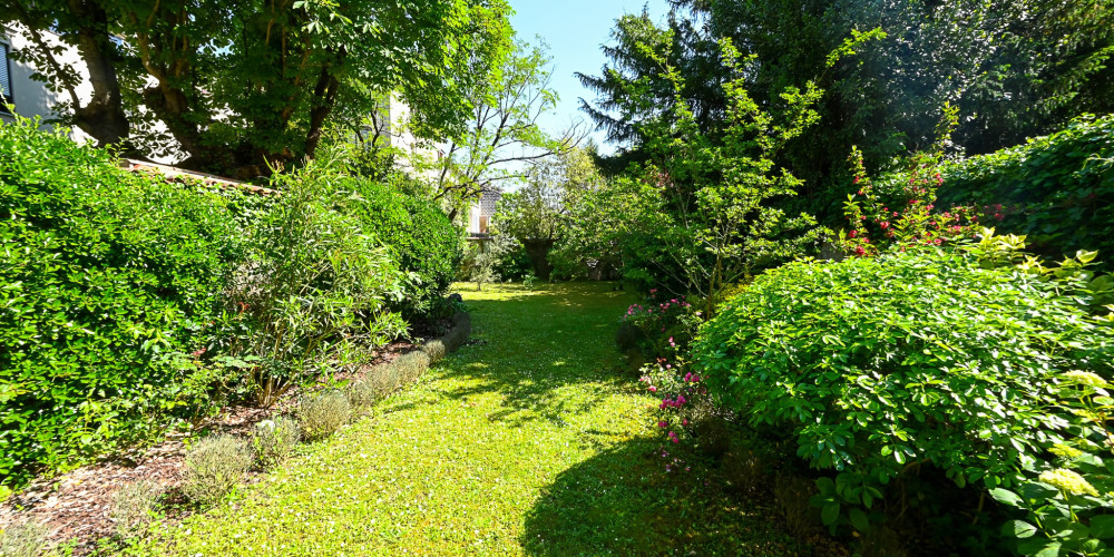 appartement à BORDEAUX (33200)