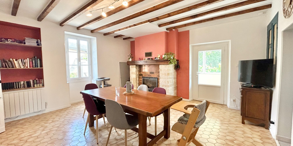 maison à CADILLAC (33410)