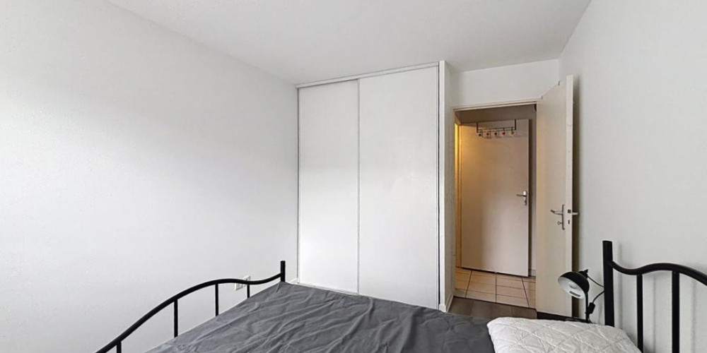 appartement à BORDEAUX (33300)