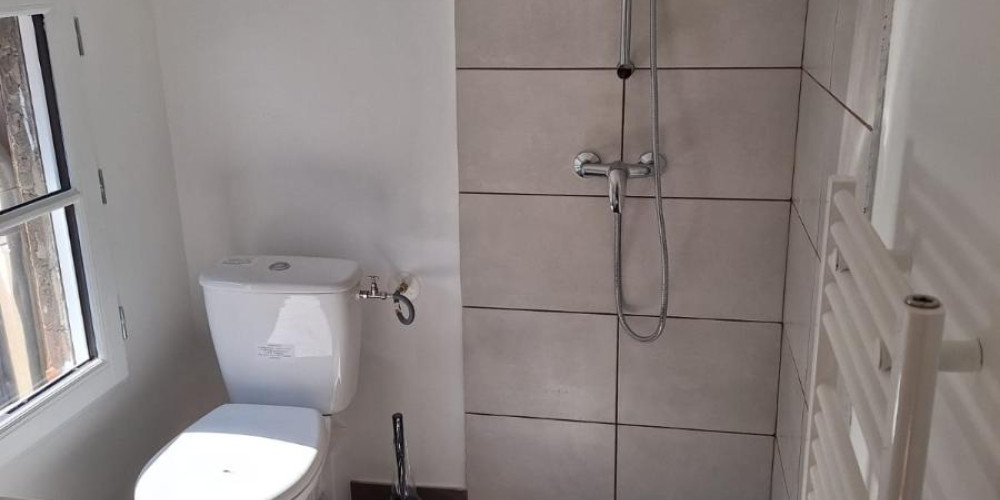 appartement à BORDEAUX (33800)