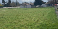 terrain à VAYRES (33870)