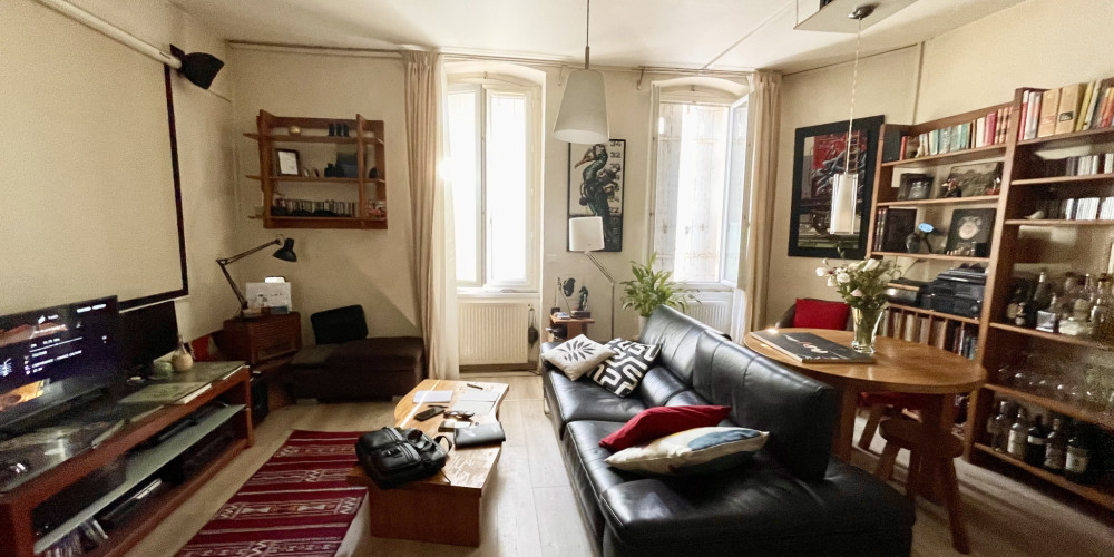 appartement à BORDEAUX (33800)