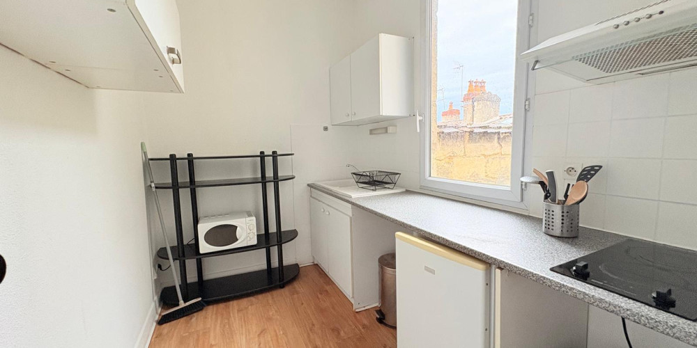 appartement à BORDEAUX (33800)