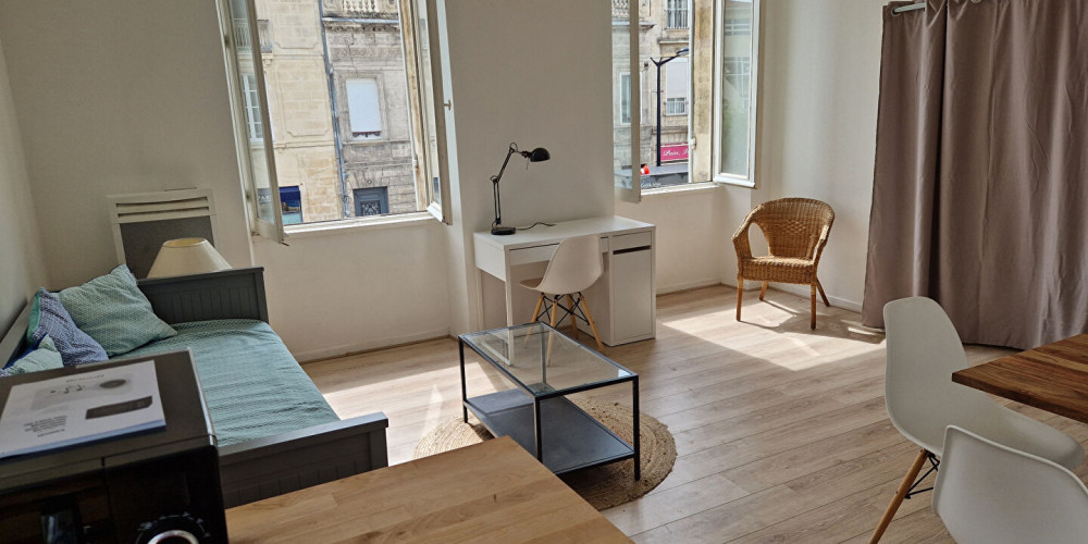 appartement à BORDEAUX (33000)