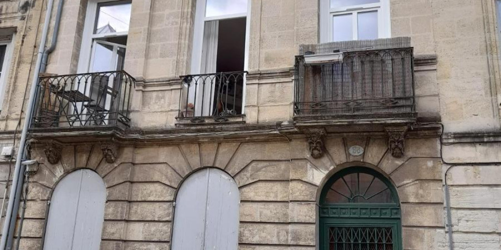 appartement à BORDEAUX (33000)