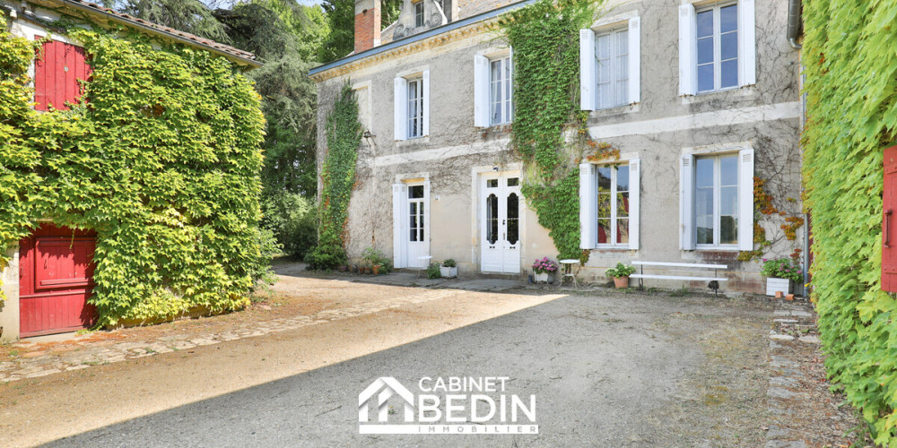 maison à ST PIERRE DE MONS (33210)