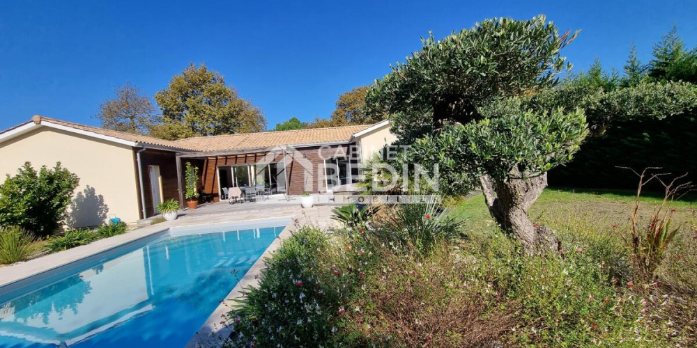 maison à ST MORILLON (33650)