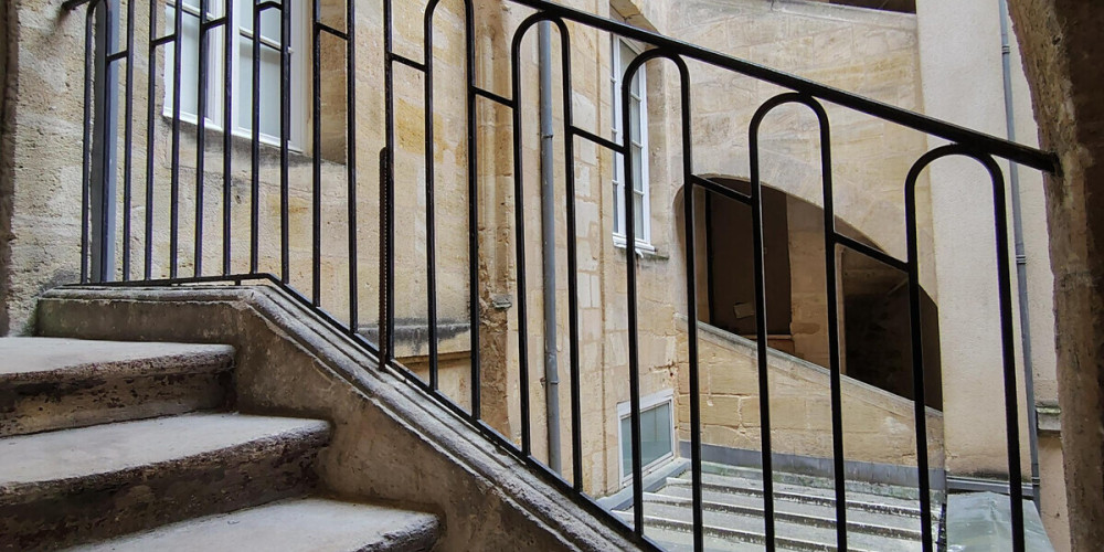 appartement à BORDEAUX (33000)