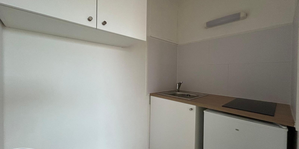 appartement à BORDEAUX (33800)