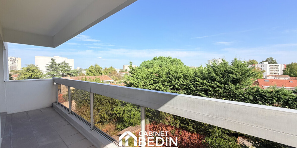 appartement à BORDEAUX (33200)