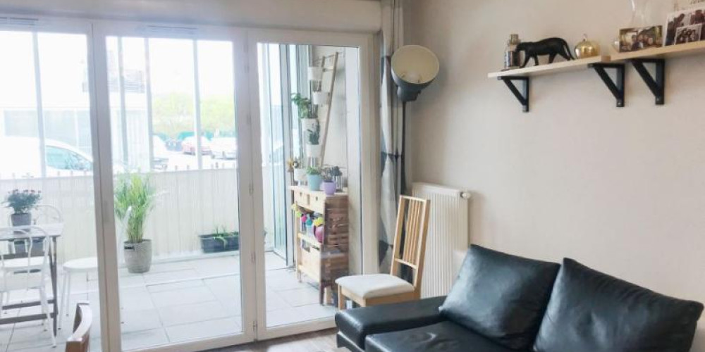 appartement à BORDEAUX (33300)