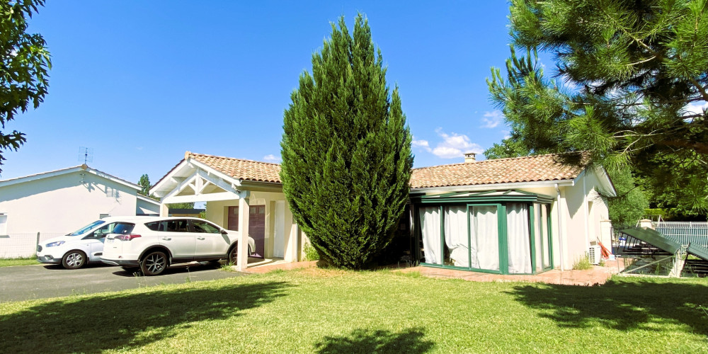 maison à ST LAURENT D ARCE (33240)