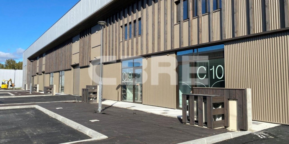 local industriel à MERIGNAC (33700)