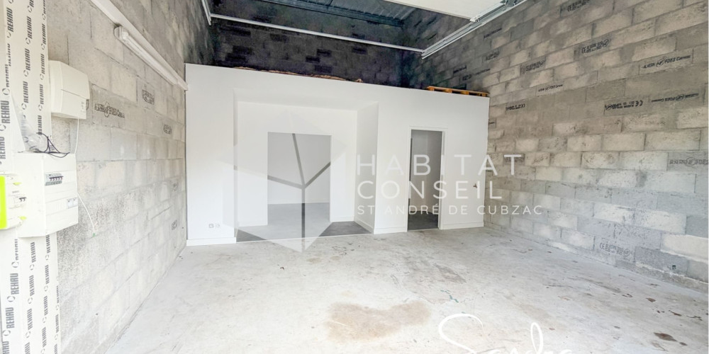 local commercial à ST ANDRE DE CUBZAC (33240)