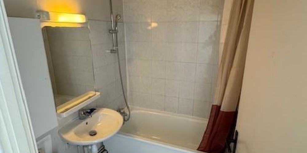 appartement à BORDEAUX (33000)