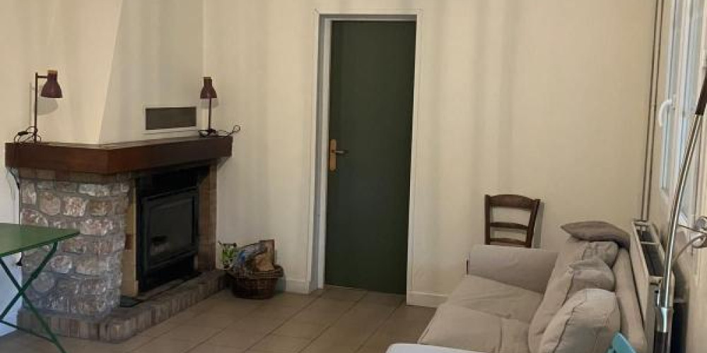 maison à LOUCHATS (33125)