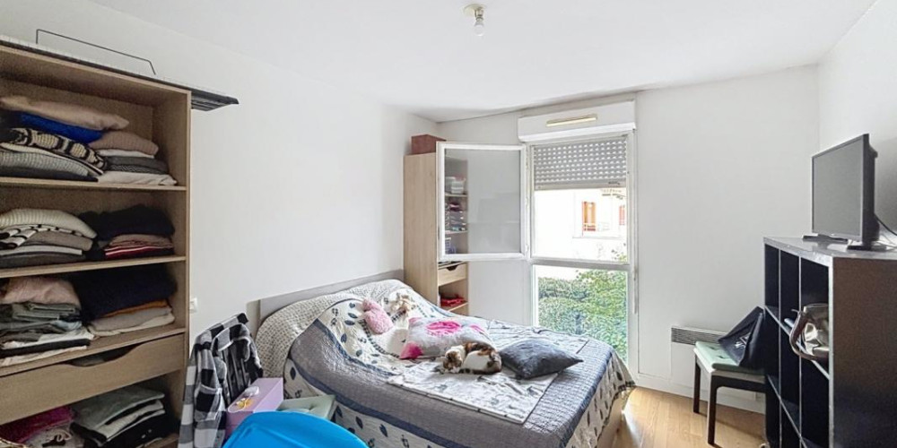 appartement à BRUGES (33520)