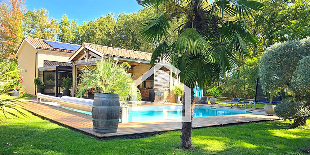 maison à LE PIAN MEDOC (33290)