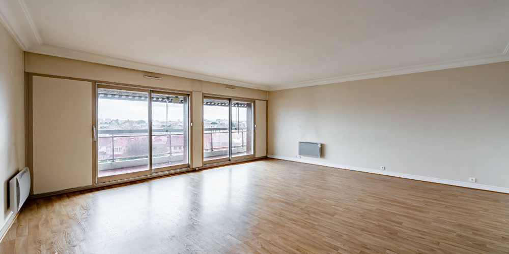 appartement à BORDEAUX (33000)