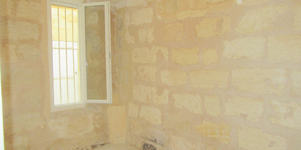 appartement à BORDEAUX (33800)