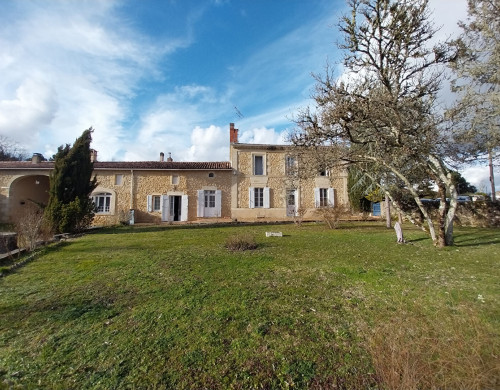 maison  LANDIRAS