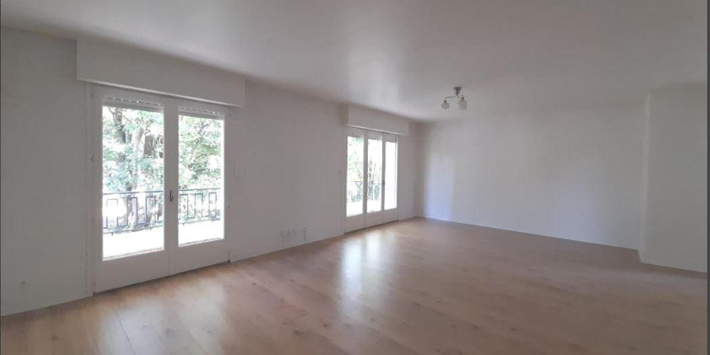 appartement à LE BOUSCAT (33110)