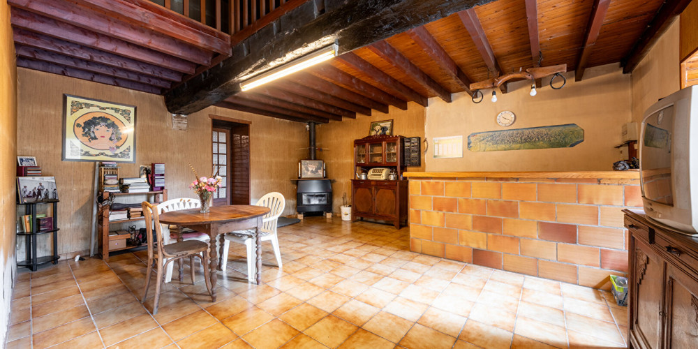 maison à ST QUENTIN DE BARON (33750)