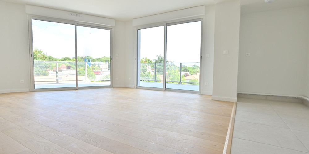 appartement à PESSAC (33600)