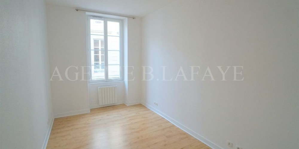 appartement à BORDEAUX (33000)