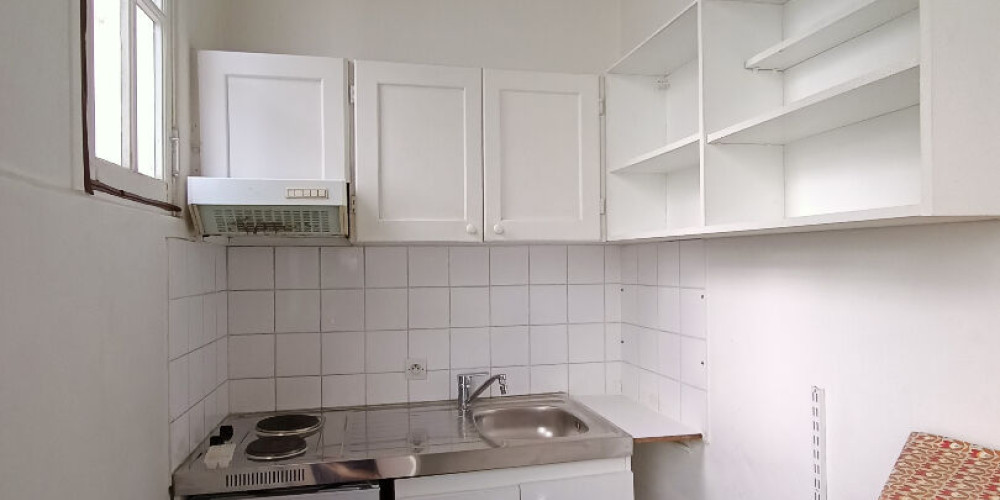 appartement à BORDEAUX (33800)