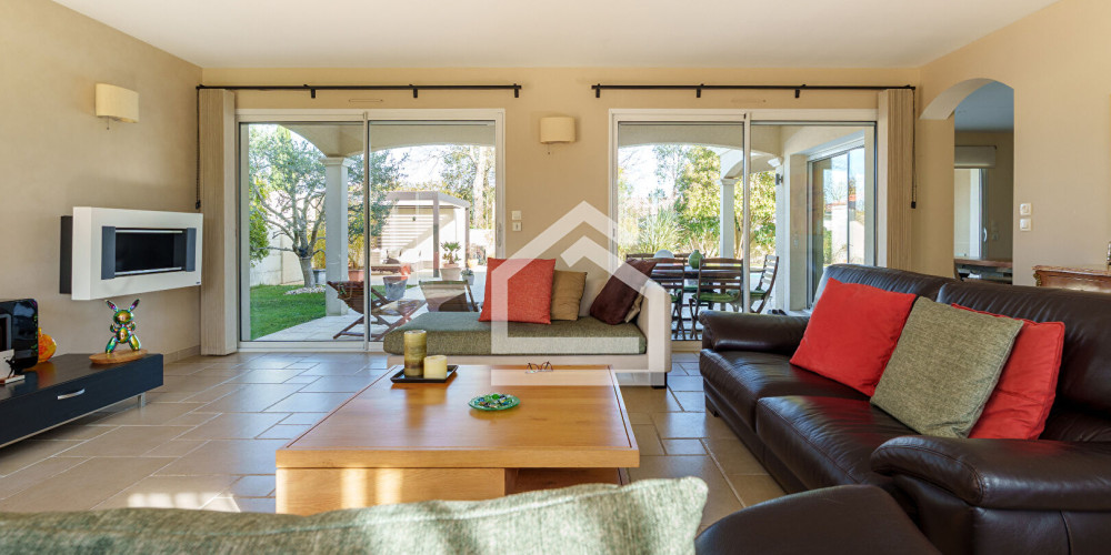 maison à LE TAILLAN MEDOC (33320)