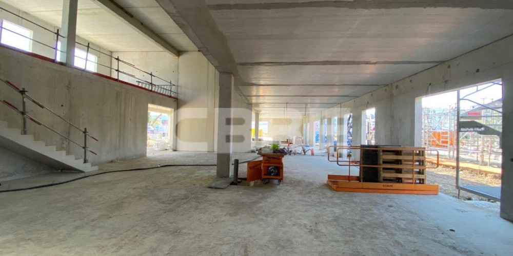 local industriel à BRUGES (33520)