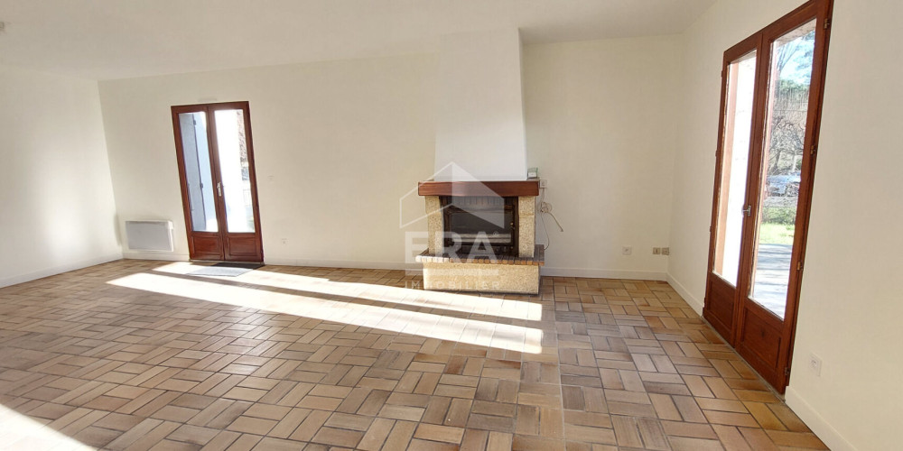 maison à ST MAGNE (33125)