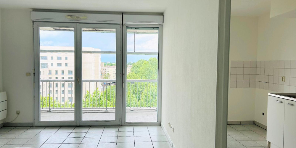 appartement à BORDEAUX (33000)