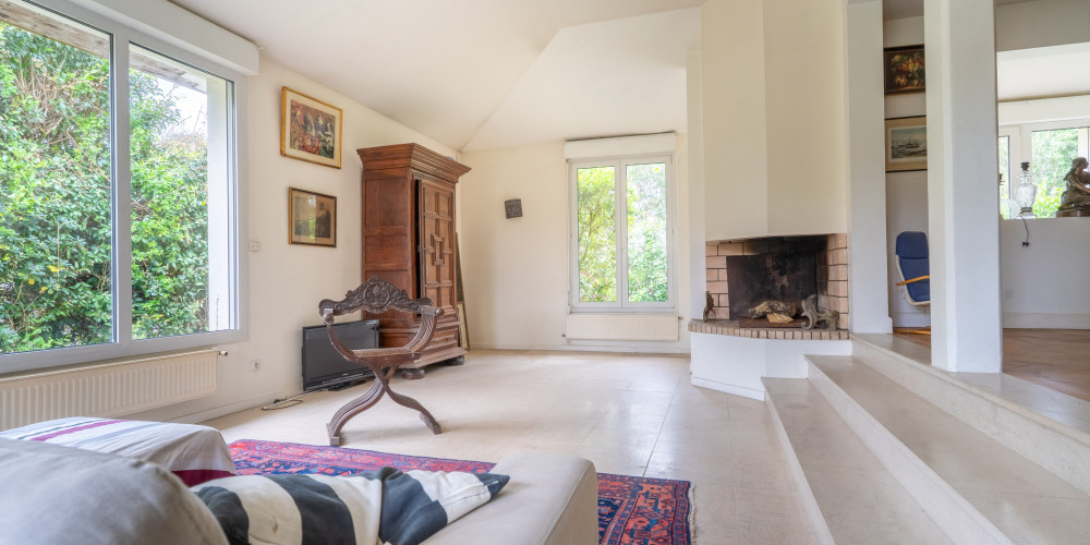 maison à BRUGES (33520)