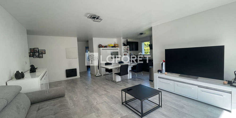 appartement à ST MACAIRE (33490)