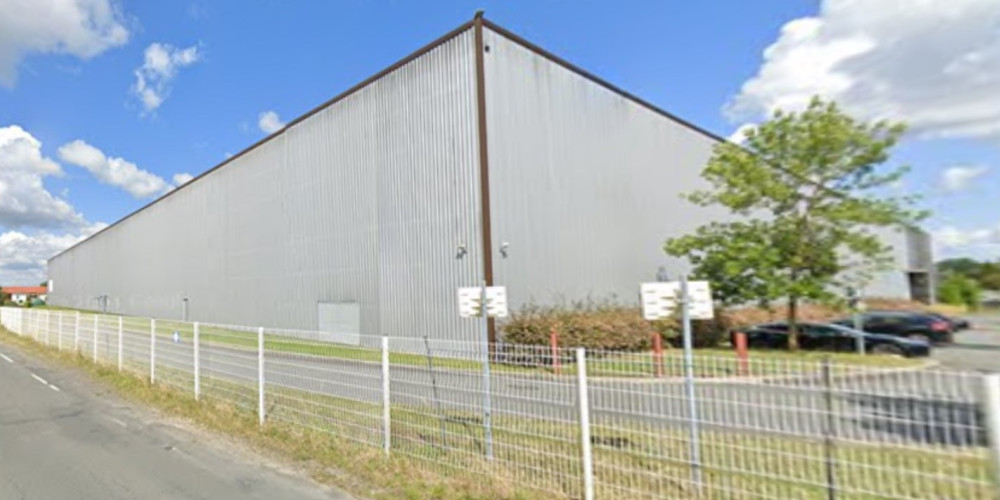 local industriel à AMBARES ET LAGRAVE (33440)