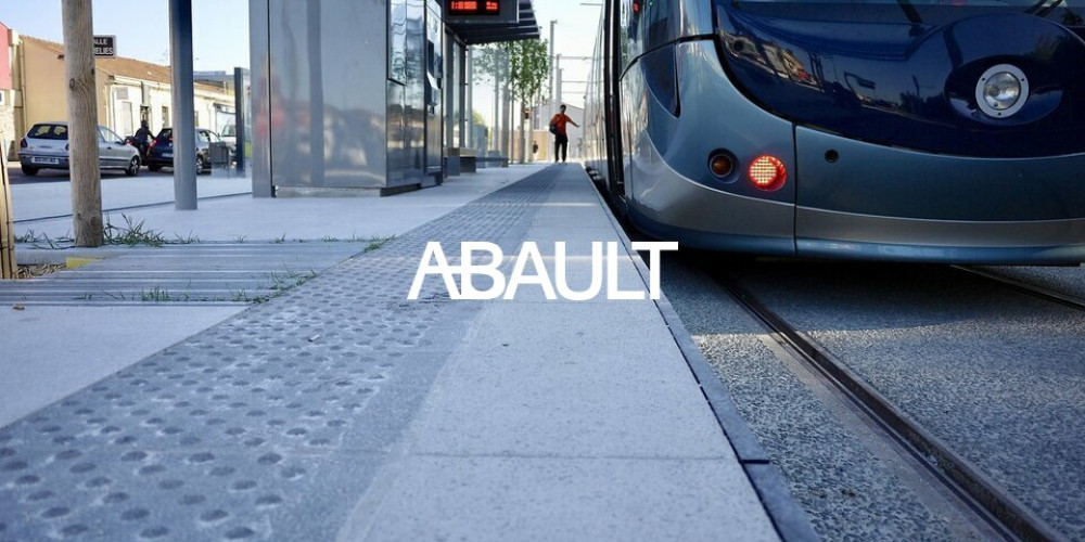 local commercial à BORDEAUX (33000)