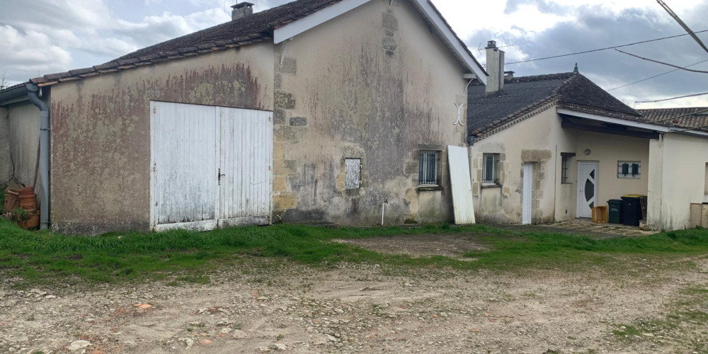 maison à SOUSSAC (33790)