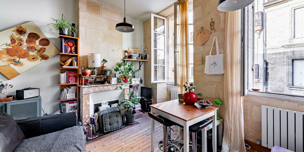 appartement à BORDEAUX (33800)
