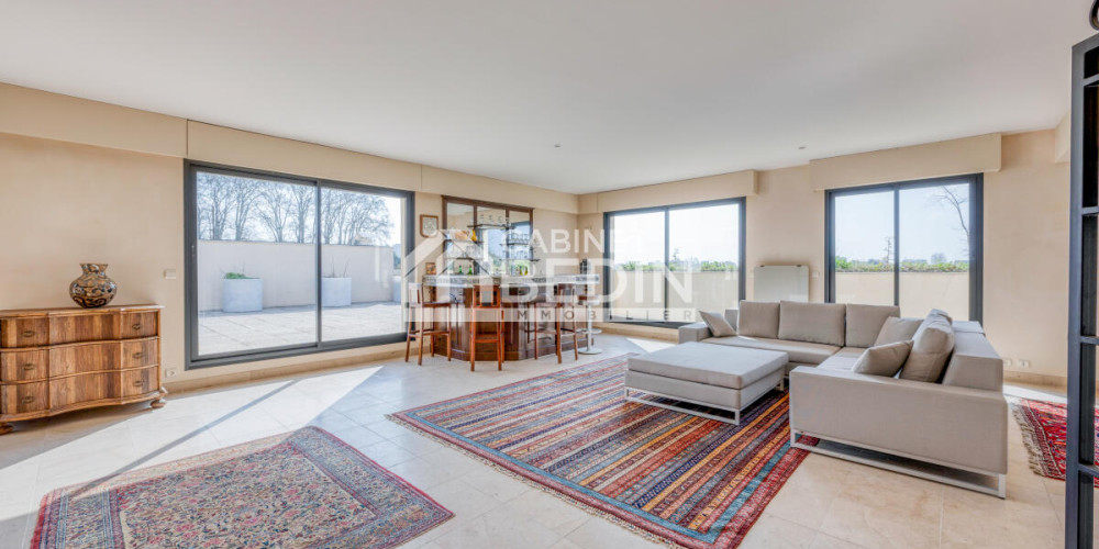 appartement à LE BOUSCAT (33110)