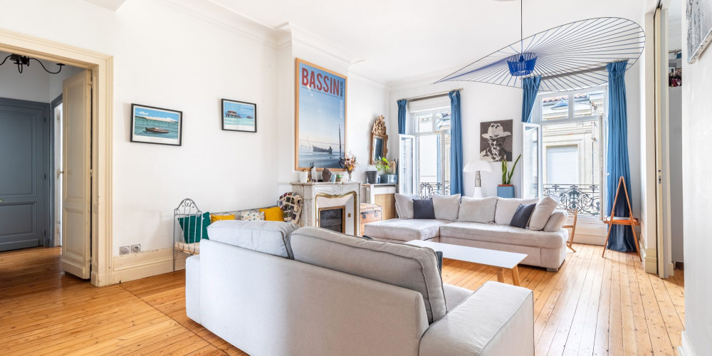 appartement à BORDEAUX (33000)