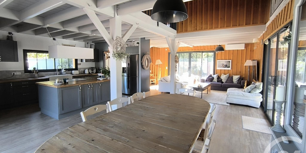 maison à LANTON (33138)