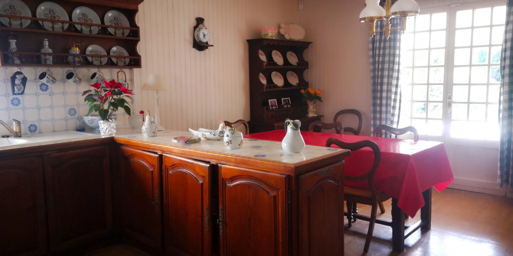 maison à BEGLES (33130)