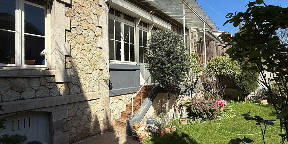 maison à BORDEAUX (33200)