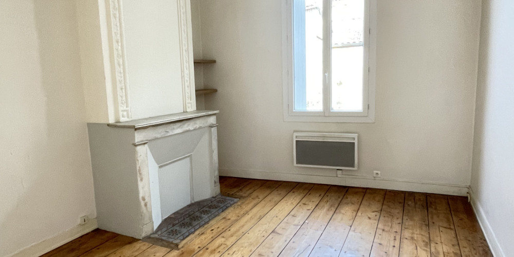 appartement à BORDEAUX (33000)