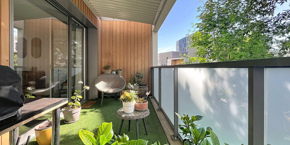 appartement à BORDEAUX (33300)
